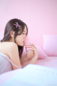 可以强X女NPC的手机游戏